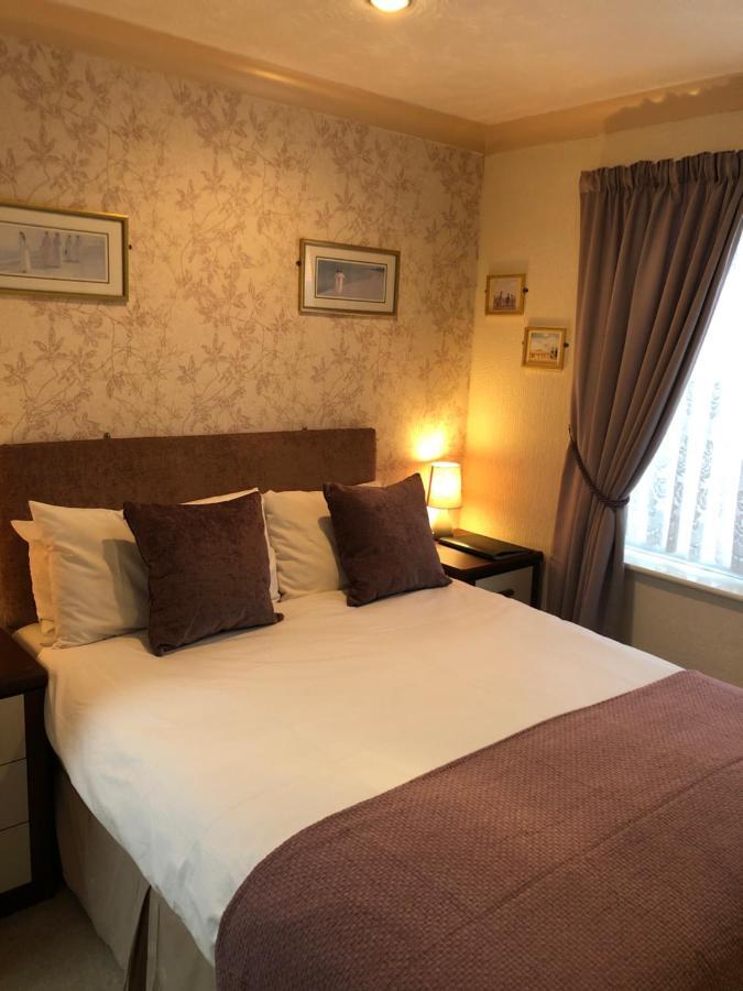 Fairhaven Hotel - 46 Palatine Road Блекпул Екстериор снимка