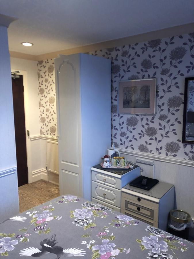 Fairhaven Hotel - 46 Palatine Road Блекпул Екстериор снимка